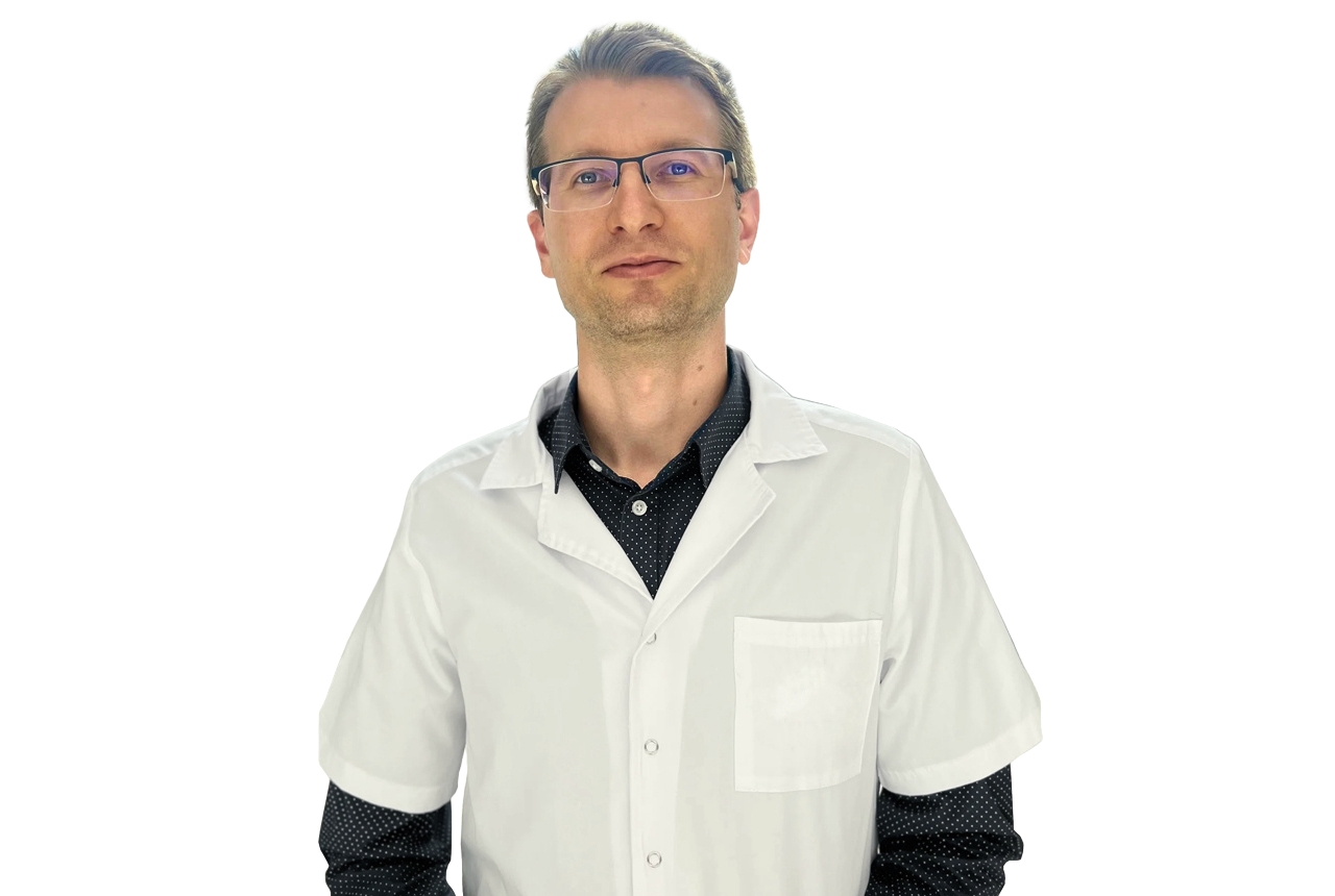 Dr. Liviu Popa